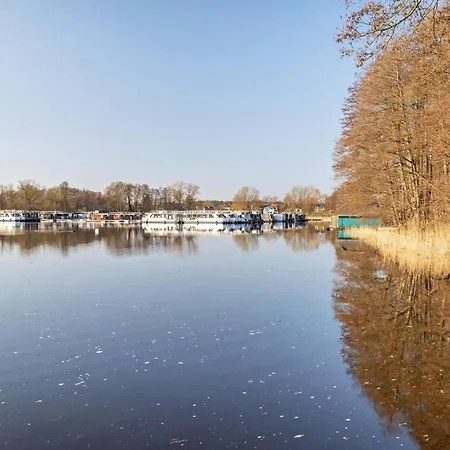Komfortable In Am Mueritzsee Apartmán *